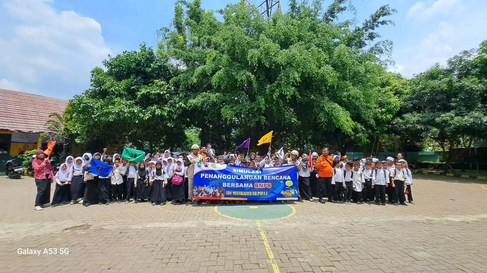 Pusdiklat BNPB Tingkatkan Kesiapsiagaan Bencana Siswa SDN Mustikajaya 7 Kota Bekasi